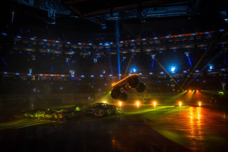 Hot Wheels Monster Truck Live Glow Party muestra su poderío en la Arena CDMX