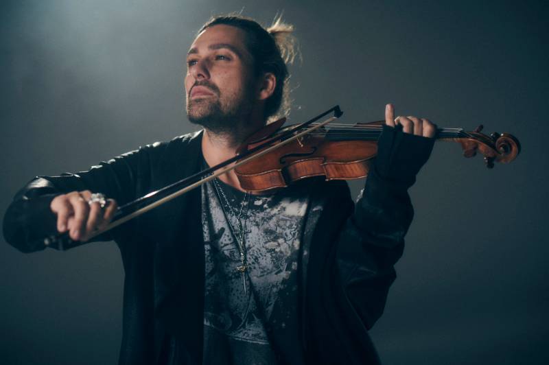 El violinista David Garret regresa a México para presentar su “Iconic Tour”