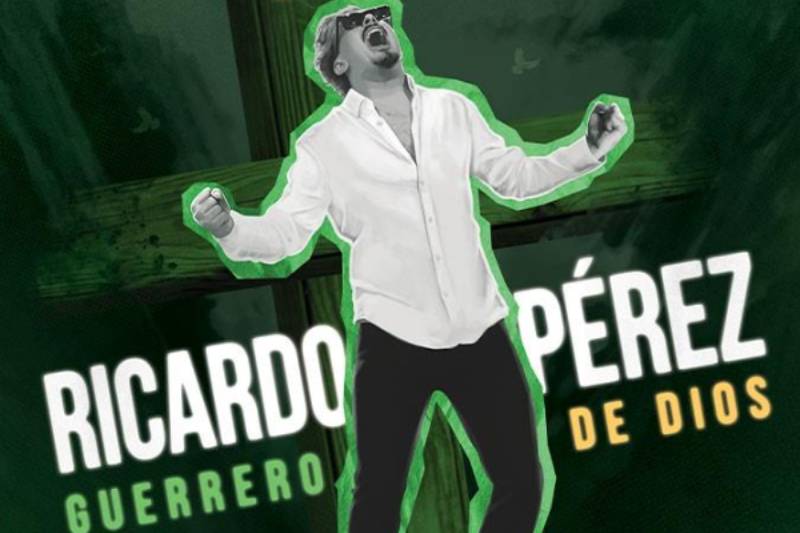 Ricardo Pérez celebra 10 años de comedia con Guerrero de Dios