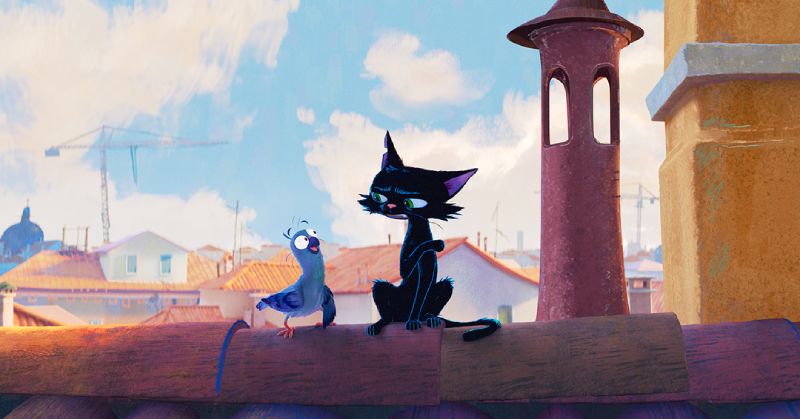 Primer vistazo a Gatto de Pixar Ilustración en estilo artístico de un gato negro de ojos verdes sentado en un tejado de Venecia conversando con una paloma azul bajo un cielo despejado.