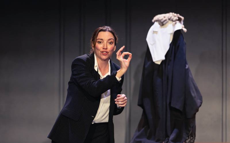 'Prima Facie' con Regina Blandón regresa al Foro Cultural Chapultepec
