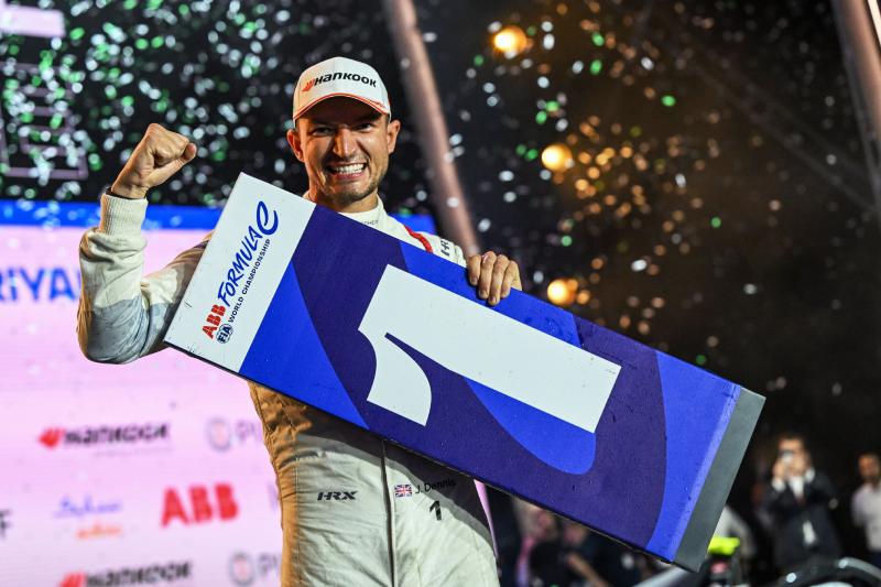 Dennis deslumbra en el desierto resultados ronda 2 - Diriyah E-Prix 2024