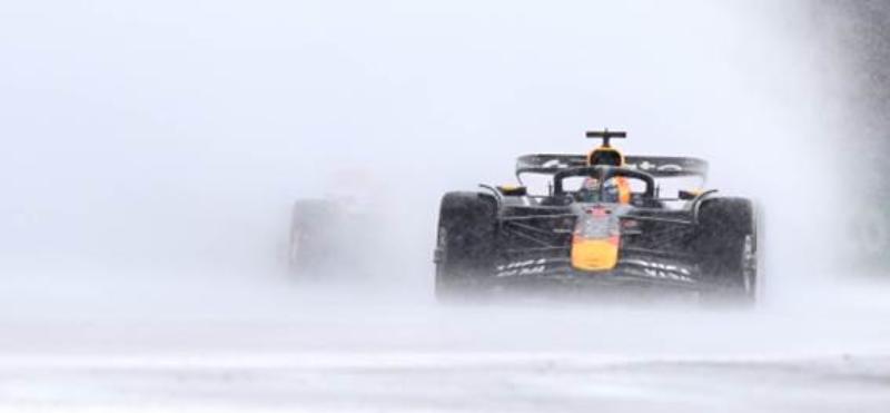 Verstappen queda quinto en el Gran Premio de Gran Bretaña bajo la lluvia