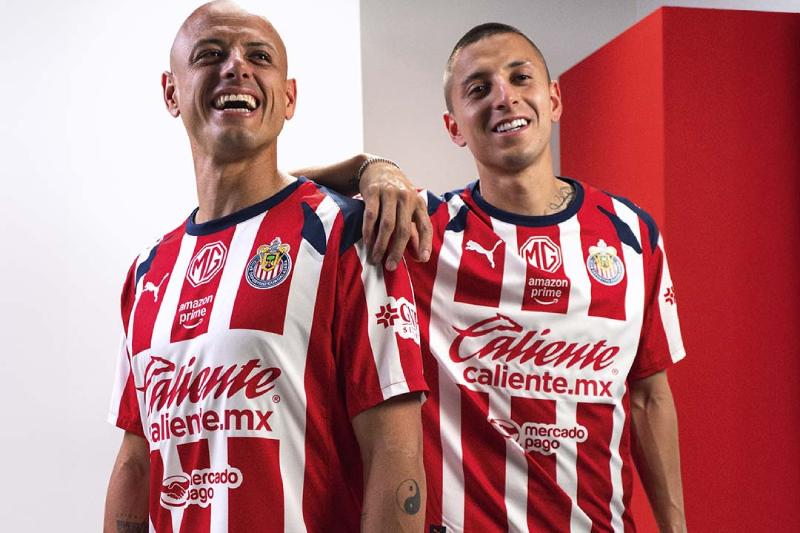 Lanza los nuevos jerseys de Chivas 25/26