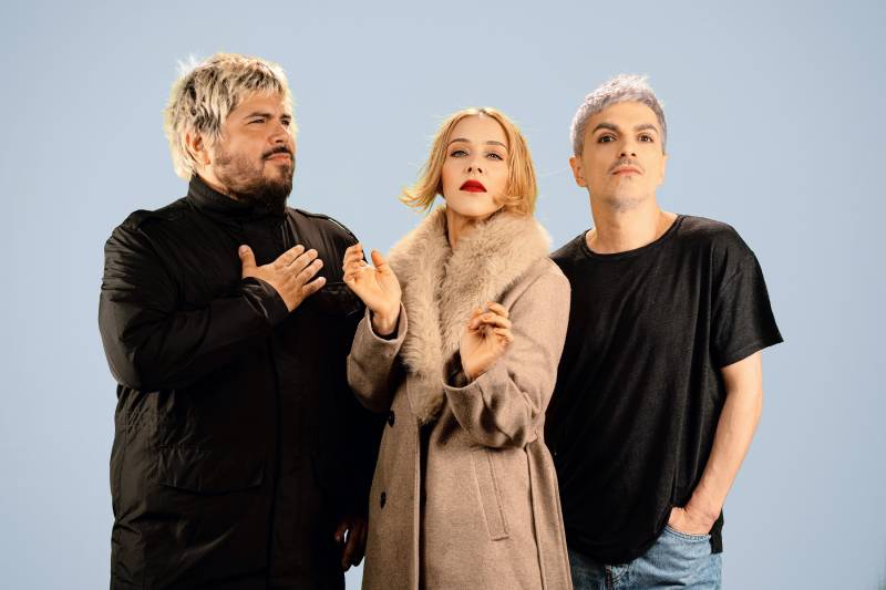 Miranda! reinterpreta “Extraño” junto a Santiago Motorizado