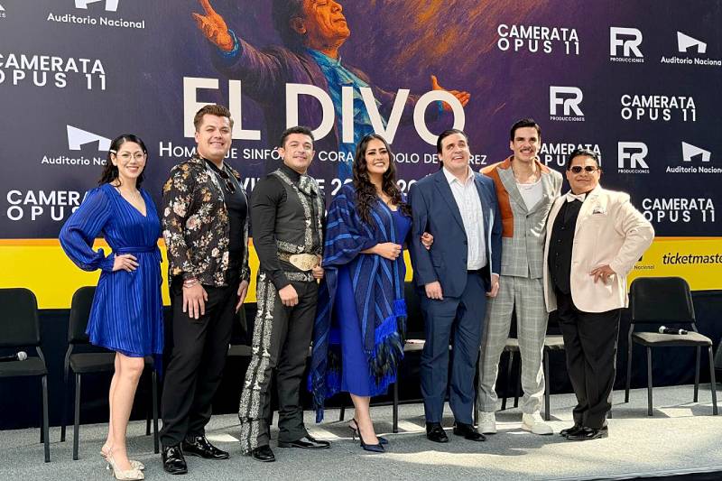 La música de “El Divo” regresa al Auditorio Nacional