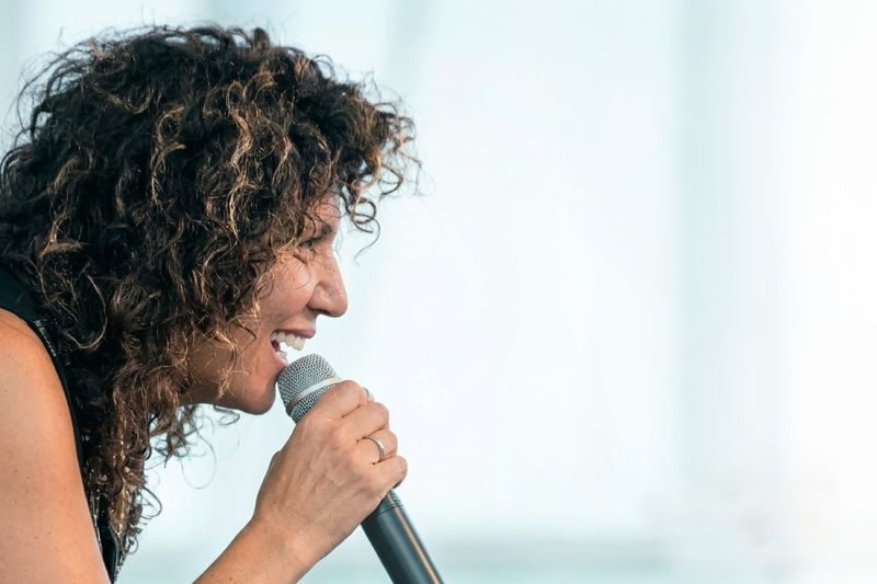 Rosana anuncia gira mexicana y expande su proyecto artístico con nuevas propuestas