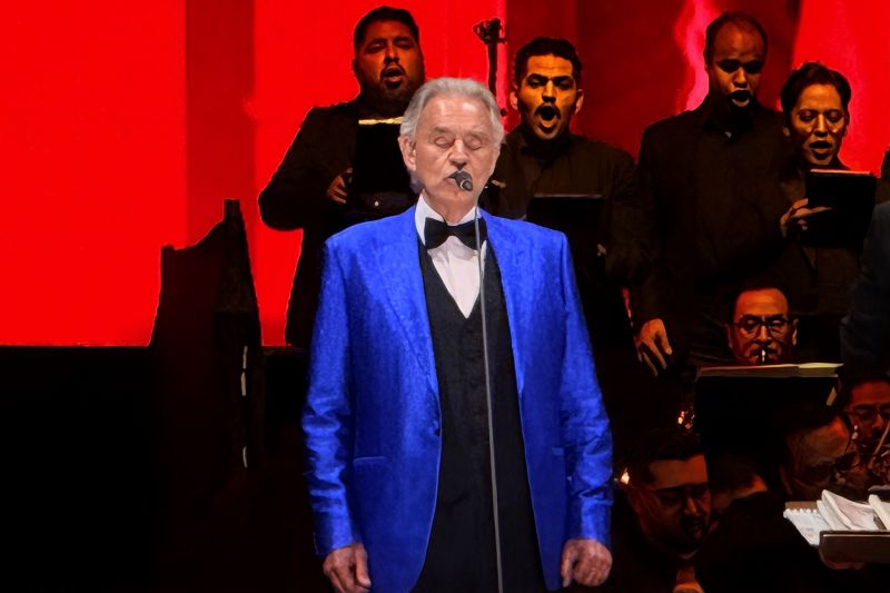 Andrea Bocelli conquista el Zócalo Capitalino