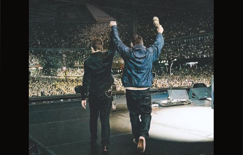 Liam y Noel Gallagher reaparecen juntos en “Oasis: Don’t Look Back In Anger” por Disney+