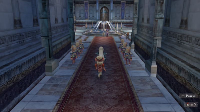 Exploración de escenarios en Romancing SaGa Vista en tercera persona de un personaje caminando por el pasillo central con alfombra roja dentro de un palacio o castillo.