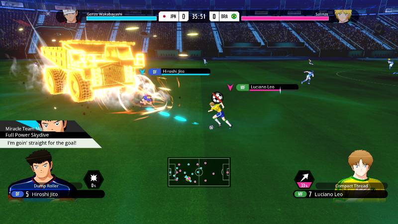 Enfrentamiento especial en Captain Tsubasa 2: World Fighters Dos jugadores ejecutan movimientos especiales en un campo de futbol, con efectos visuales intensos y una interfaz que resalta sus técnicas y energía.