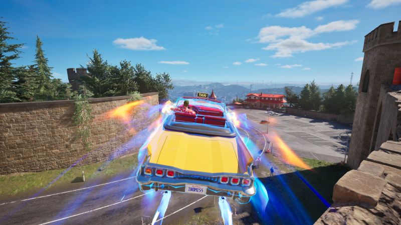 Impulso y Saltos Aéreos El taxi amarillo volando por los aires con estelas luminosas y fuego saliendo de sus ruedas cerca de las murallas de un castillo.