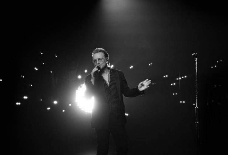 “Bono: Stories of Surrender” llega a Apple TV+