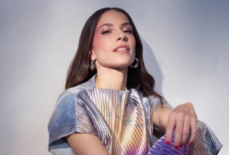 Debi Nova y Leonel García exploran el amor que se desvanece con “Se va”