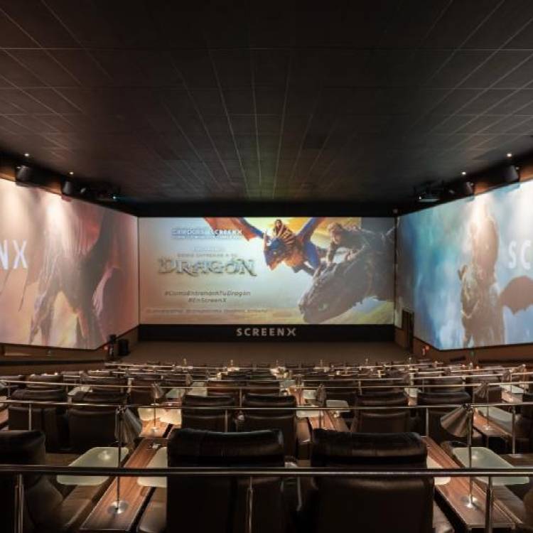 Cinépolis estrena sala VIP SCREENX en Polanco