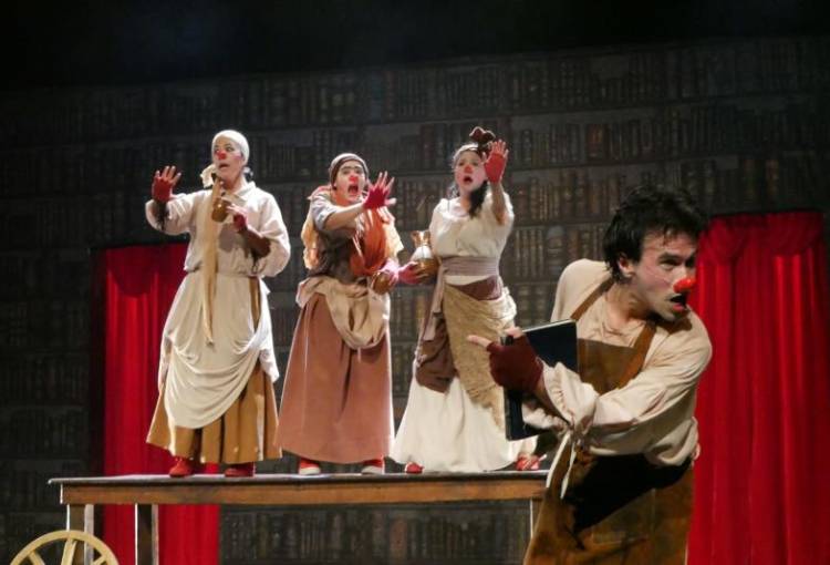 El Teatro Helénico recibe “Quijote y Panza”, un clásico revisitado con la magia del clown