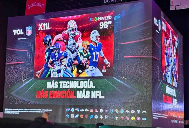 TCL renueva alianza con la NFL en México y presenta pantallas SQD-MiniLED de 98 pulgadas