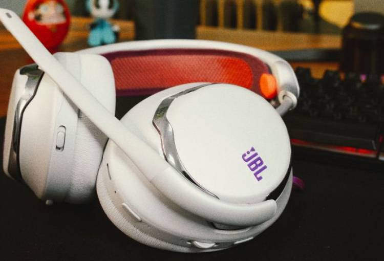 JBL presenta los audífonos Quantum 950 y Quantum 250 para maratones de juego